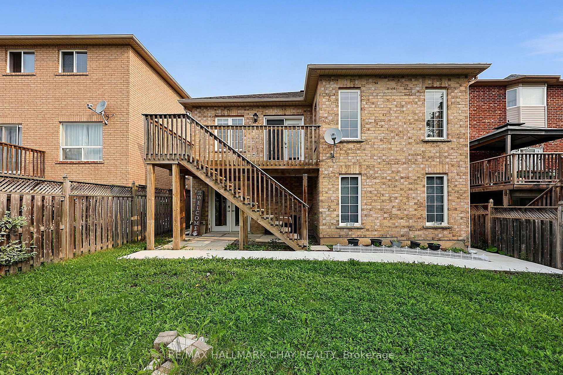 Photo 17 of Unit #MAIN, 2040 Celeste Street, Innisfil, Alcona — HOMEH