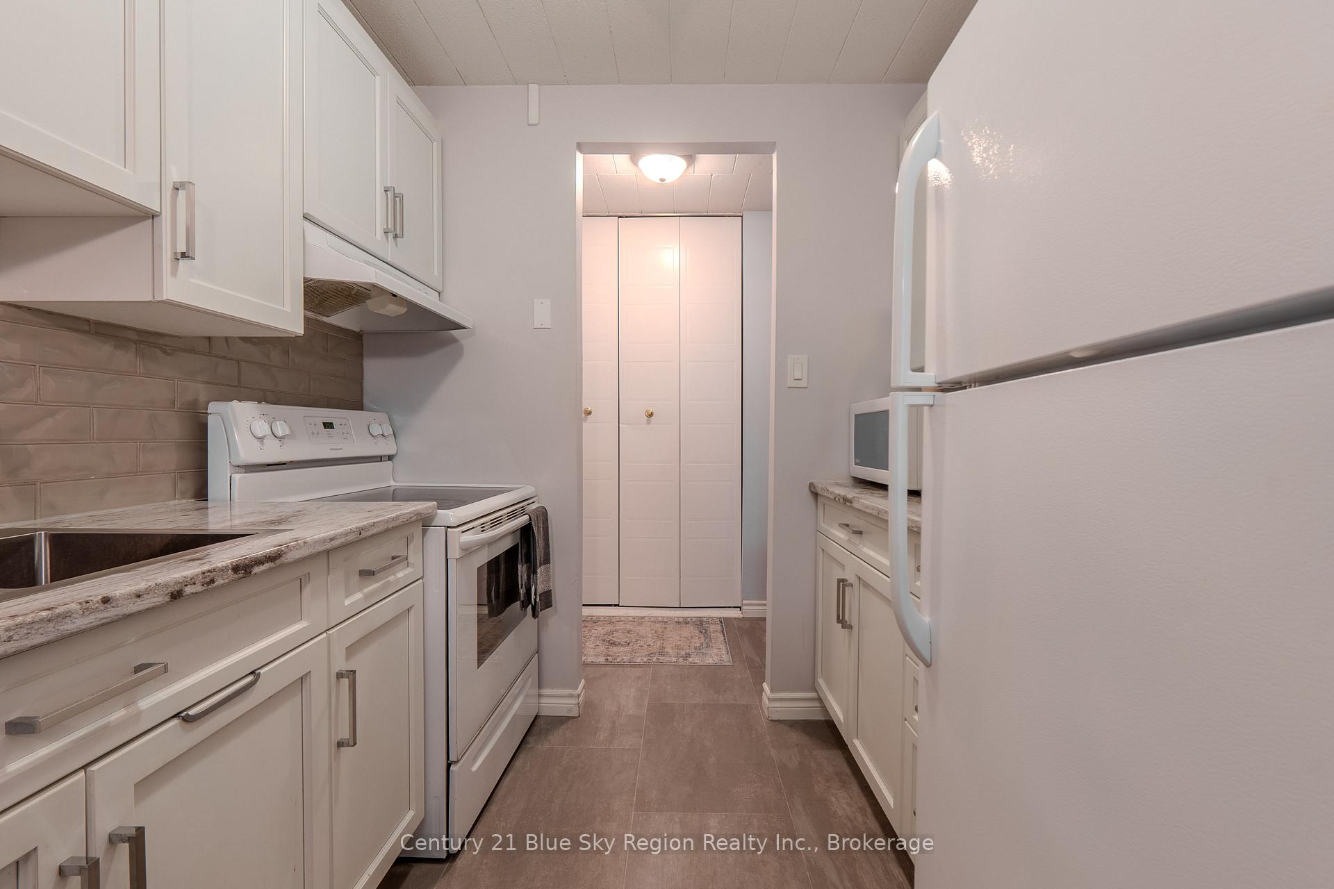 Photo 12 of Unit 306, 213 Leonard Street, North Bay, College Heights — HOMEH