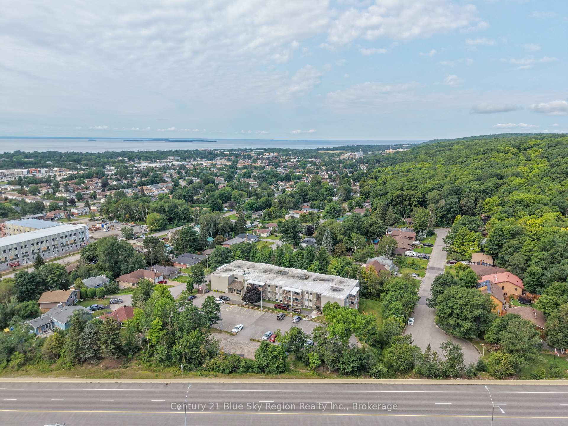 Photo 35 of Unit 306, 213 Leonard Street, North Bay, College Heights — HOMEH
