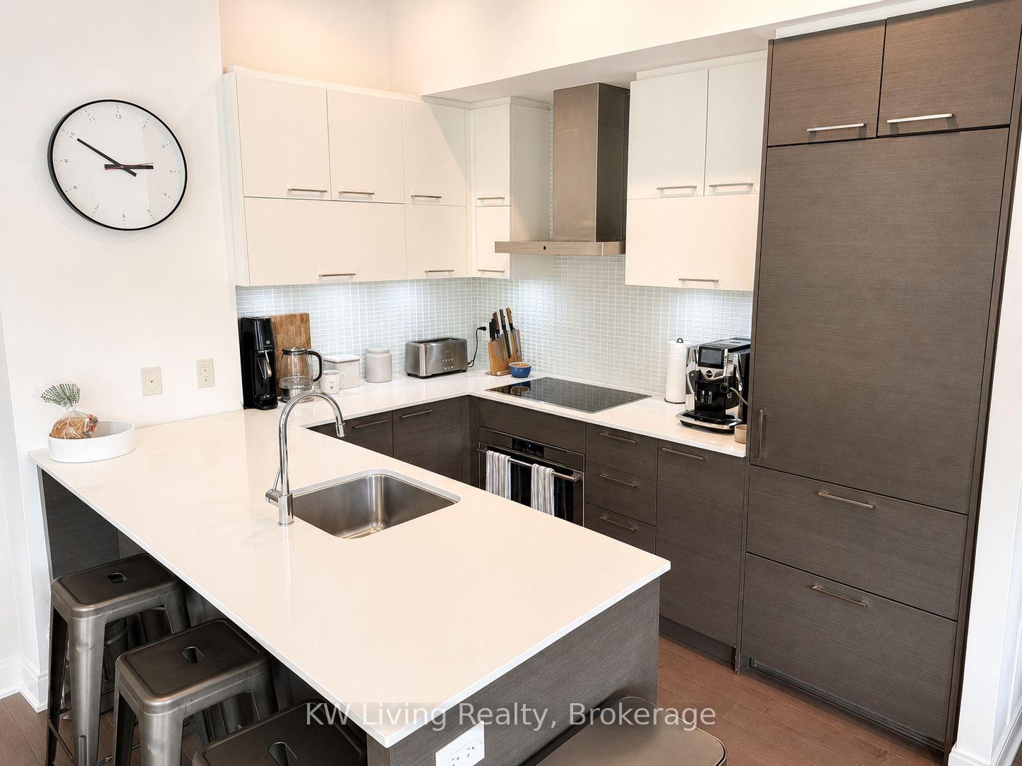 Photo 4 of Unit 307, 55 Front Street E, Toronto, Waterfront Communities — HOMEH