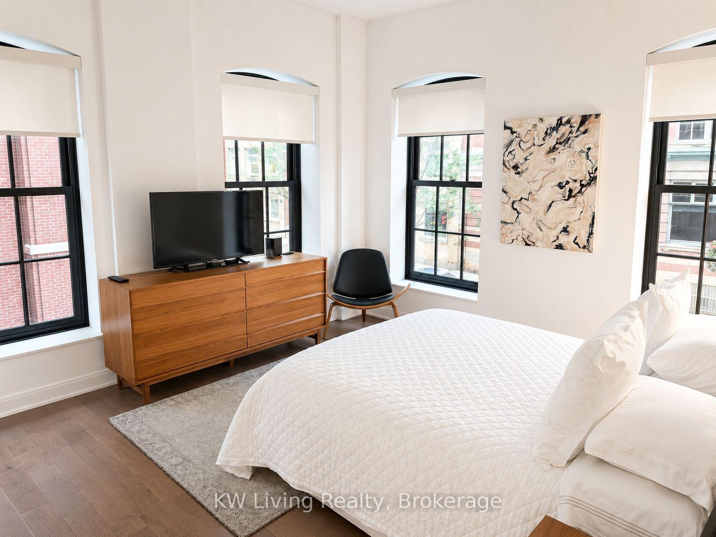 Photo 10 of Unit 307, 55 Front Street E, Toronto, Waterfront Communities — HOMEH