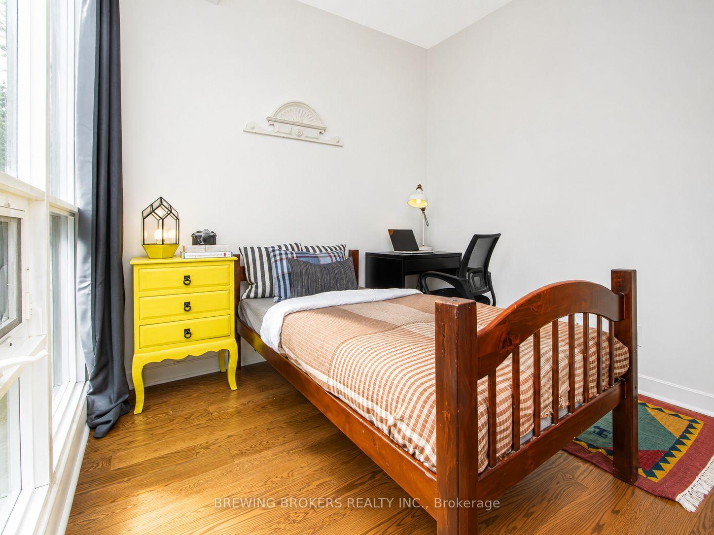 Photo 11 of Unit 1702, 18 Harbour Street, Toronto, Waterfront Communities — HOMEH