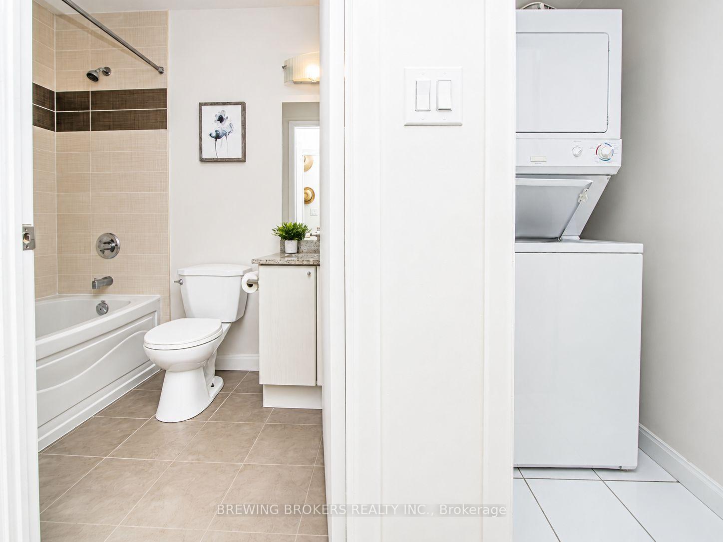 Photo 33 of Unit 1702, 18 Harbour Street, Toronto, Waterfront Communities — HOMEH