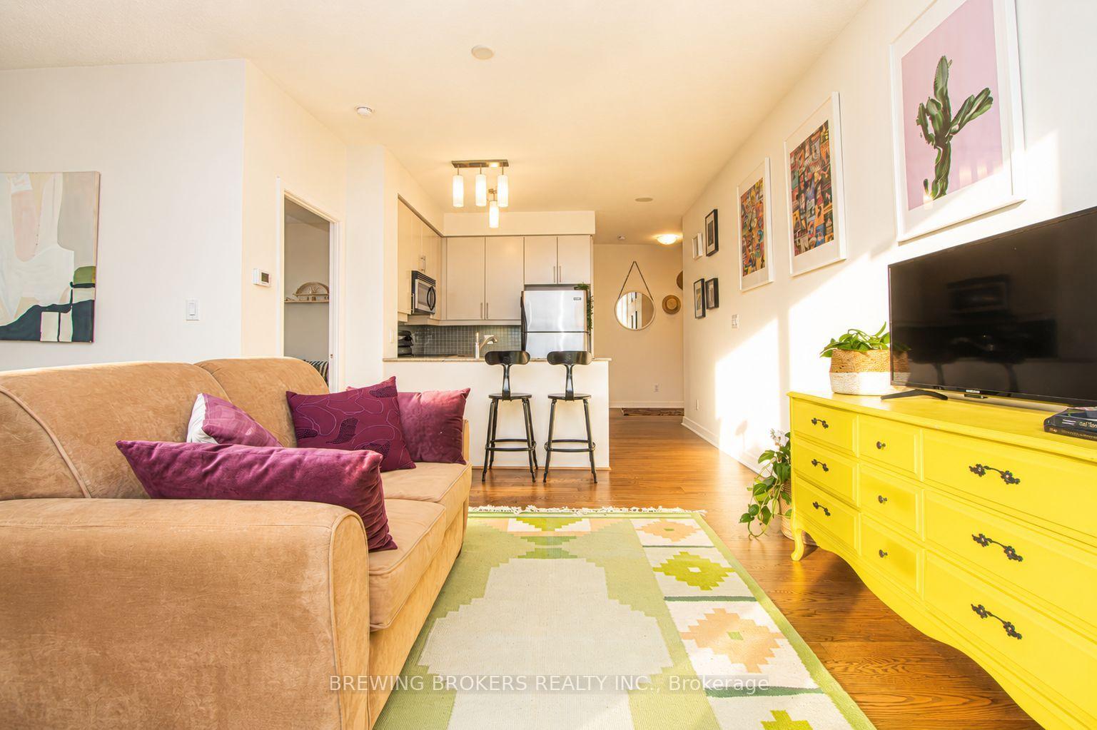 Photo 37 of Unit 1702, 18 Harbour Street, Toronto, Waterfront Communities — HOMEH