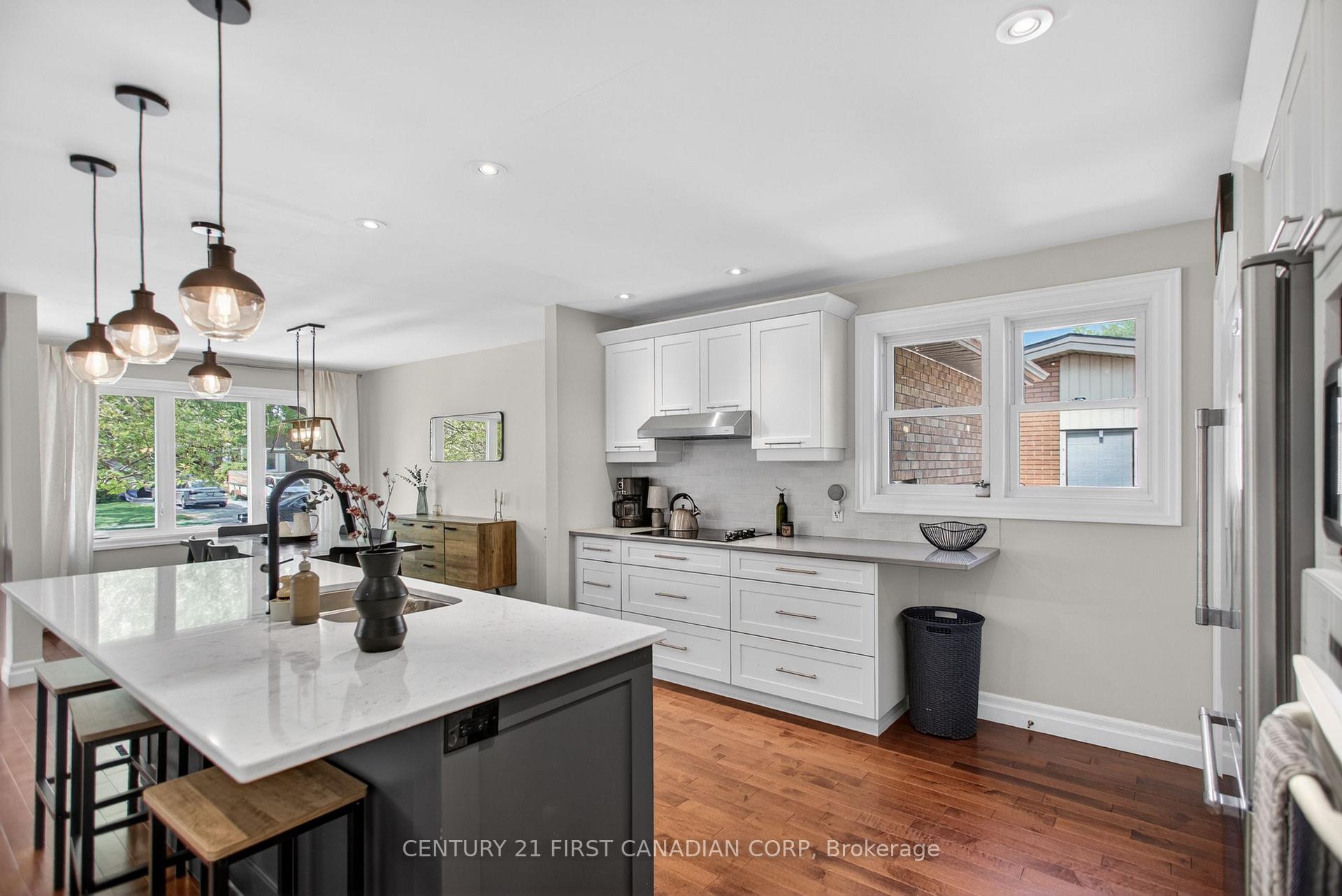 Photo 5 of 681 Brant Street, London, East C — HOMEH