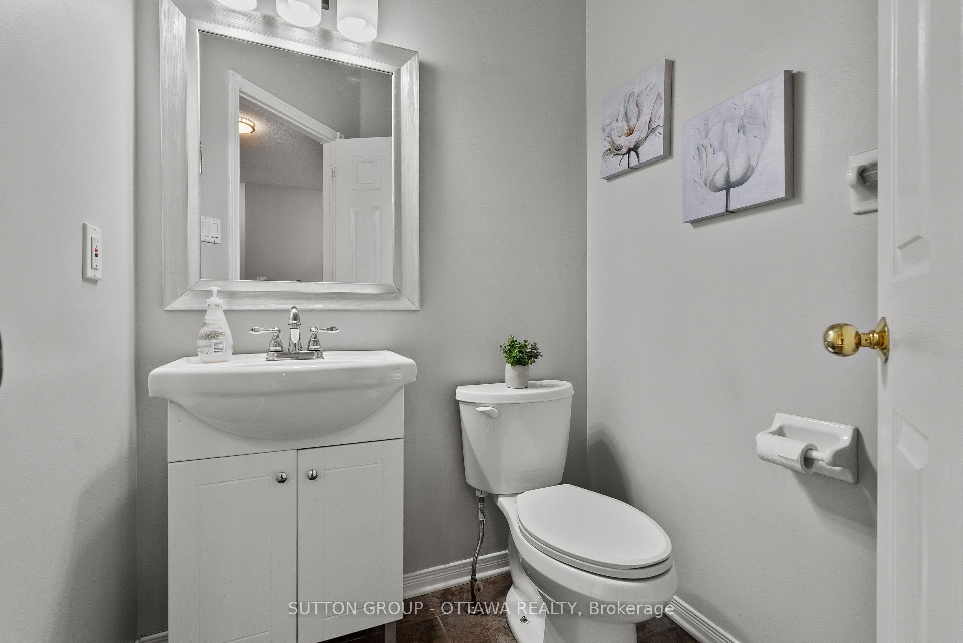 Photo 10 of 4105 Wolfe Point Way, Ottawa, Riverside South/Gloucester Glen — HOMEH