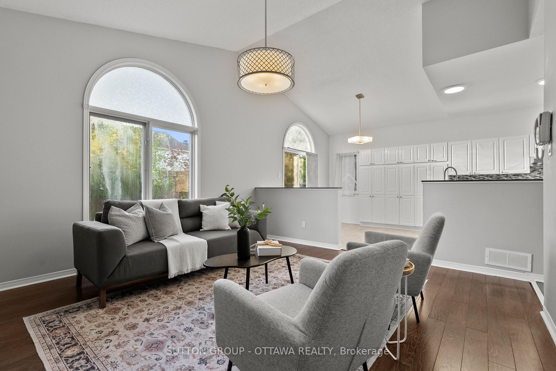 Photo 17 of 4105 Wolfe Point Way, Ottawa, Riverside South/Gloucester Glen — HOMEH