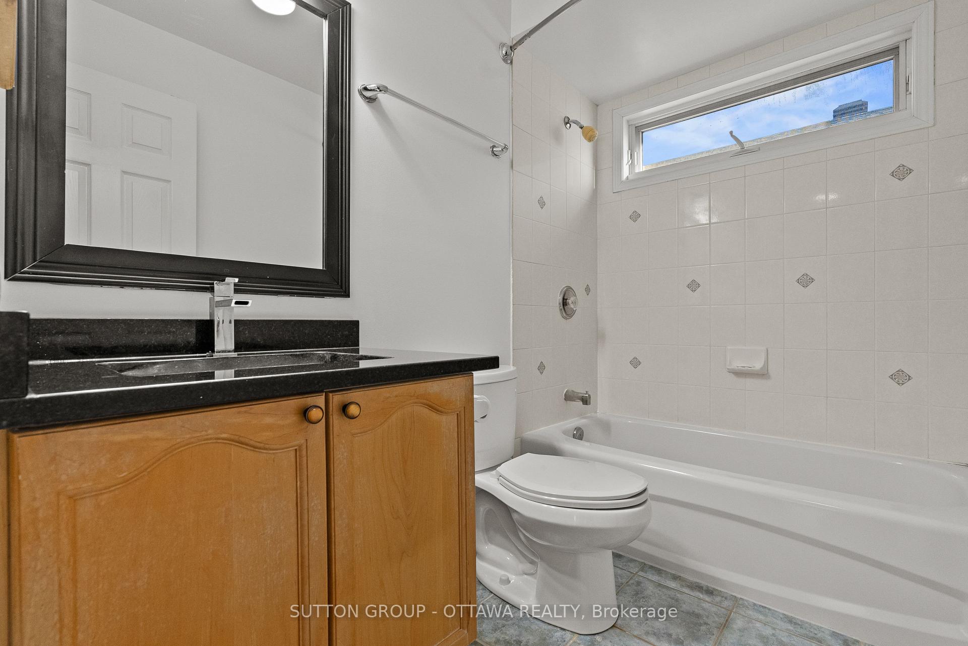 Photo 28 of 4105 Wolfe Point Way, Ottawa, Riverside South/Gloucester Glen — HOMEH