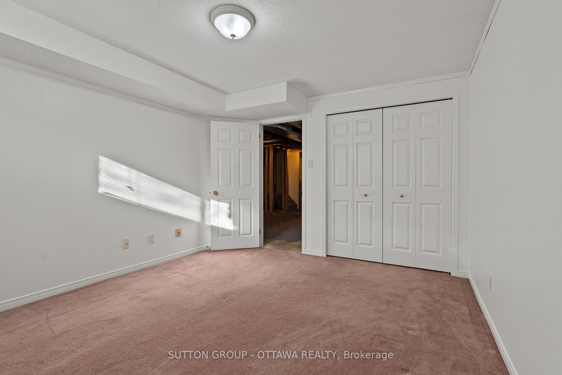 Photo 30 of 4105 Wolfe Point Way, Ottawa, Riverside South/Gloucester Glen — HOMEH