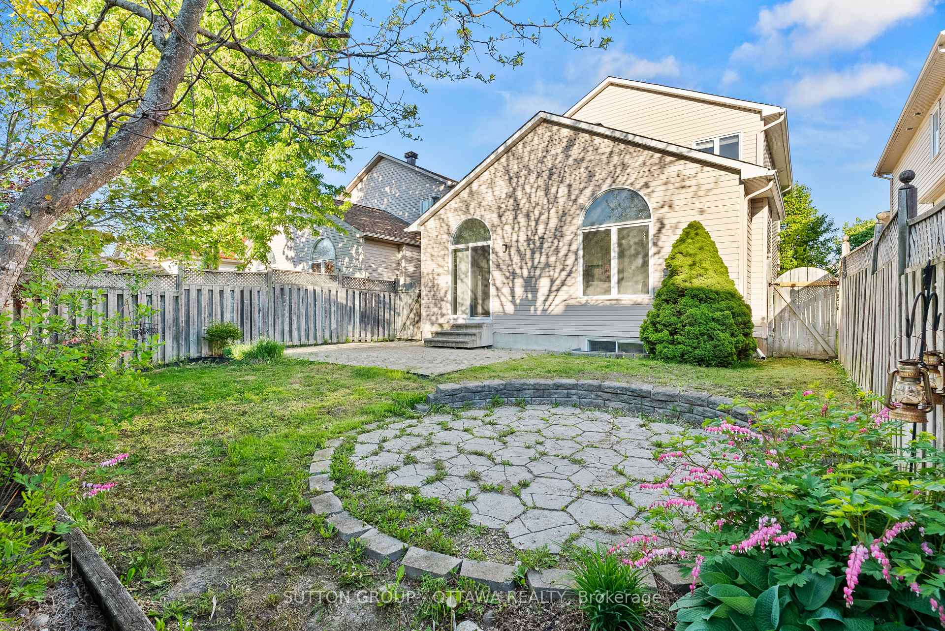 Photo 34 of 4105 Wolfe Point Way, Ottawa, Riverside South/Gloucester Glen — HOMEH