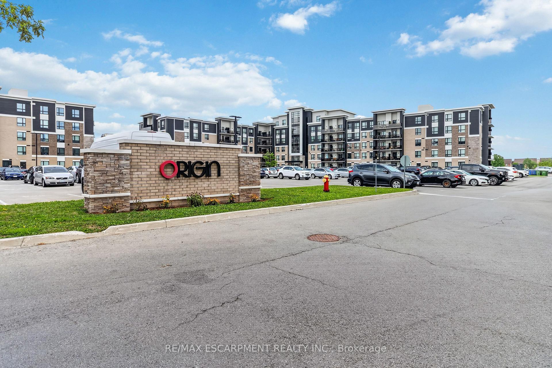 Photo 1 of Unit 602, 640 Sauve Street, Milton, Beaty — HOMEH