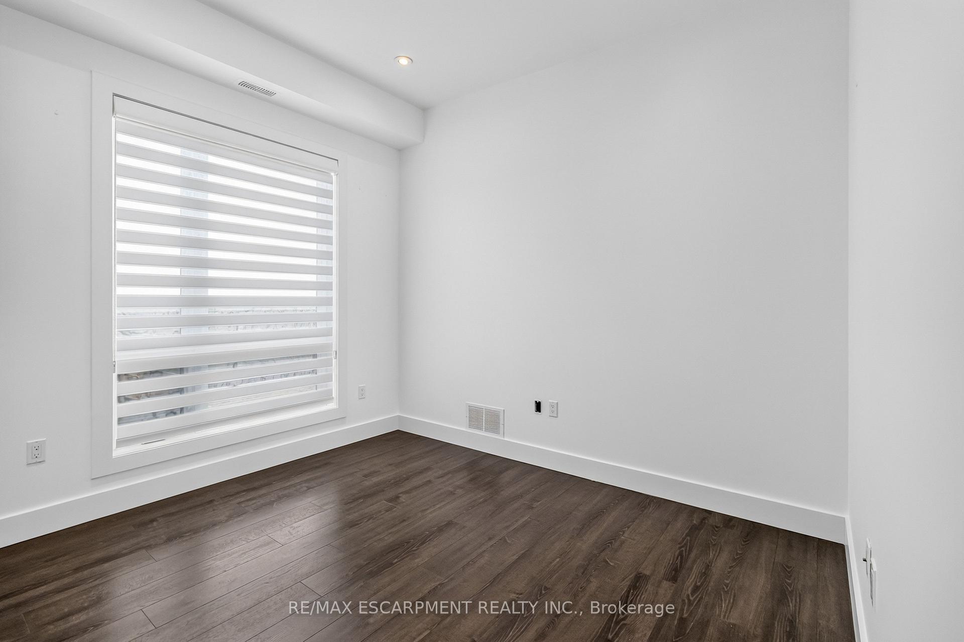 Photo 18 of Unit 602, 640 Sauve Street, Milton, Beaty — HOMEH
