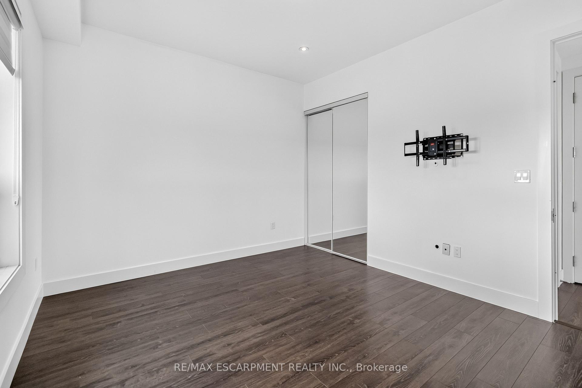 Photo 23 of Unit 602, 640 Sauve Street, Milton, Beaty — HOMEH