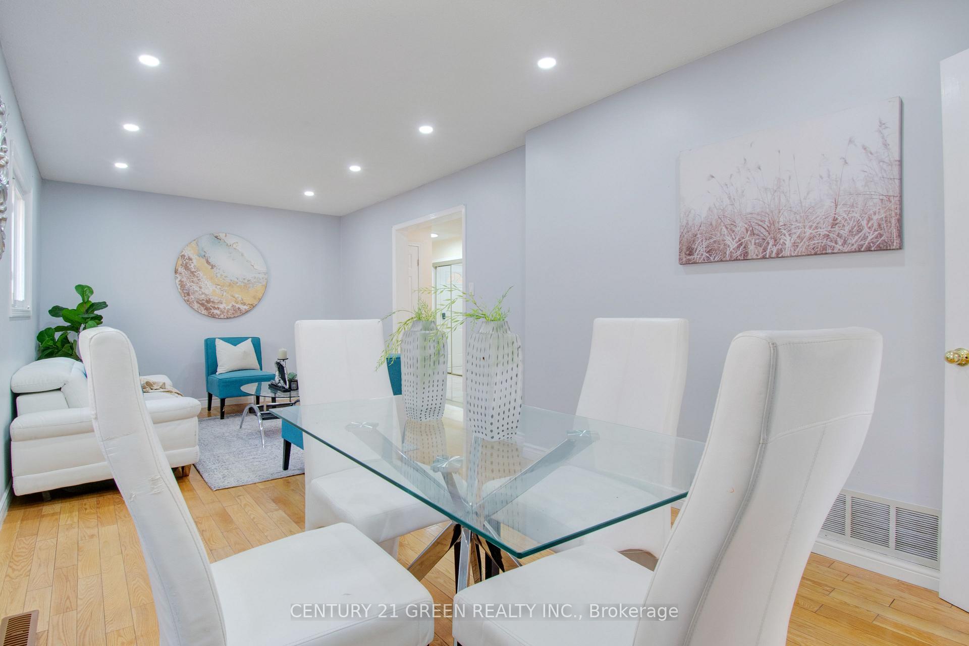 Photo 10 of 1 Candy Crescent, Brampton, Northwood Park — HOMEH