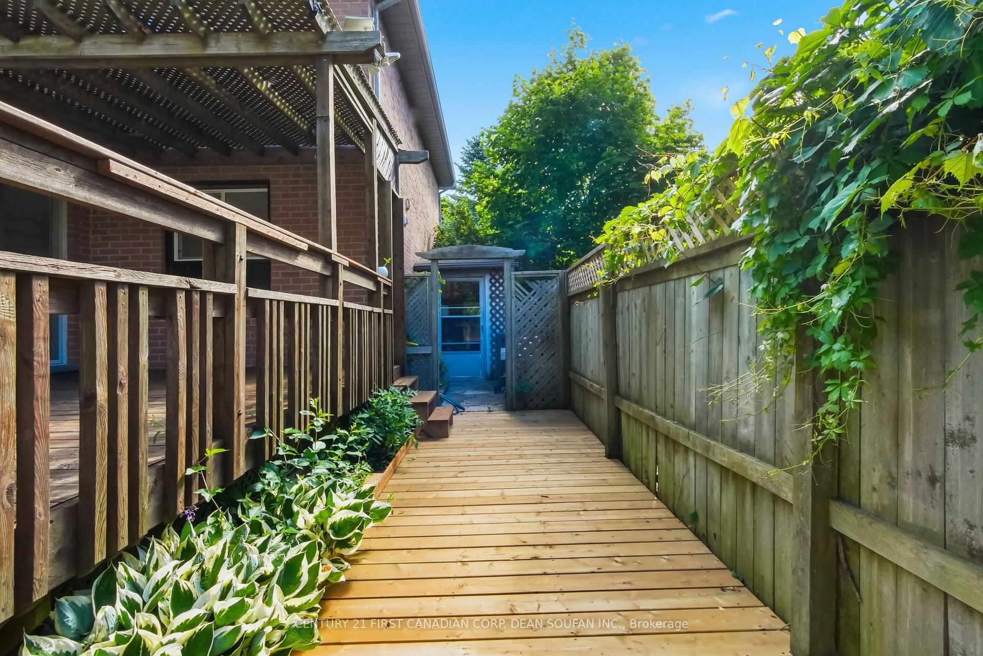 Photo 42 of 47 Walmer Gardens, London, North K — HOMEH