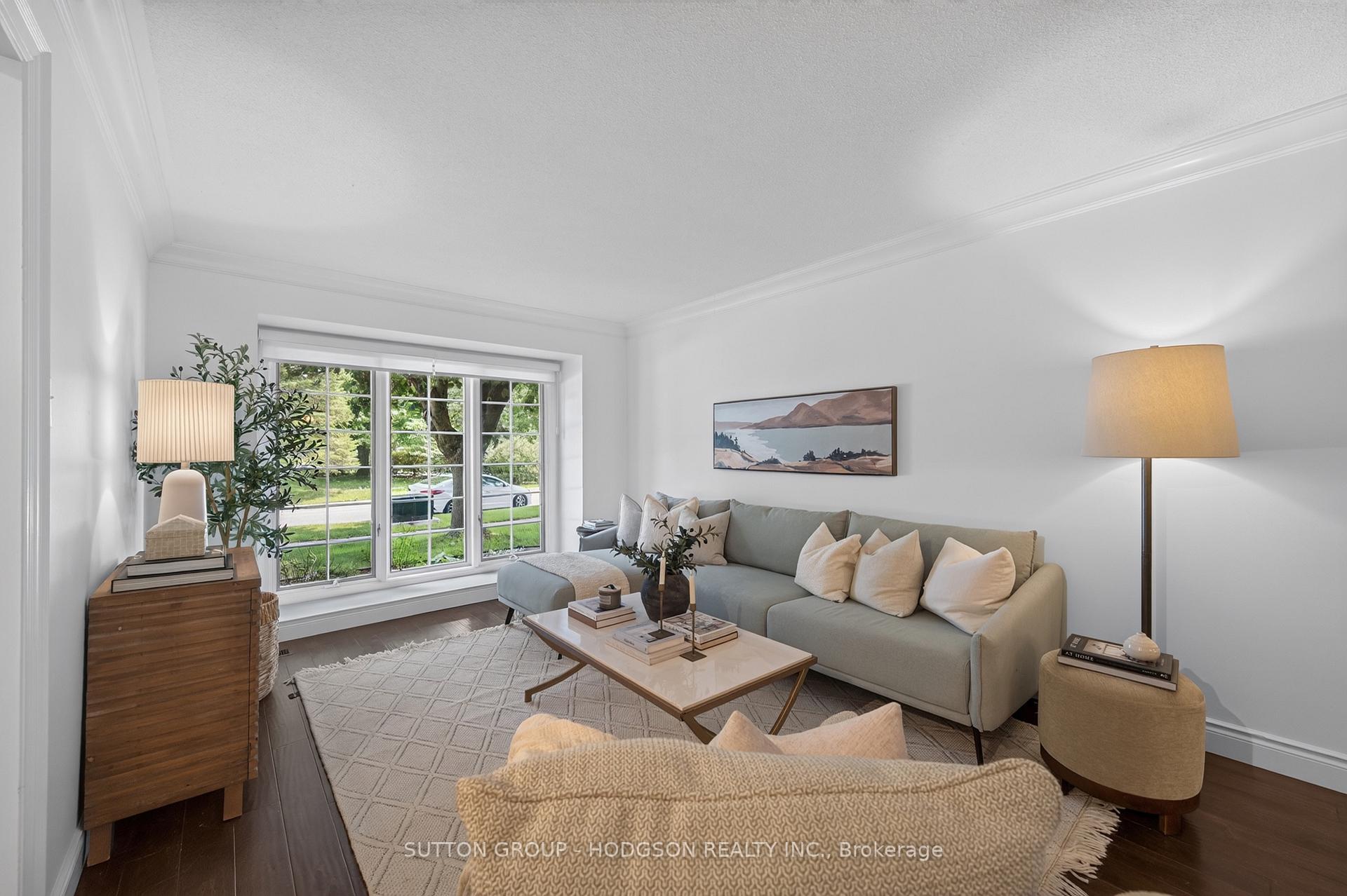 Photo 8 of 12 Spencer Crescent, London, North G — HOMEH