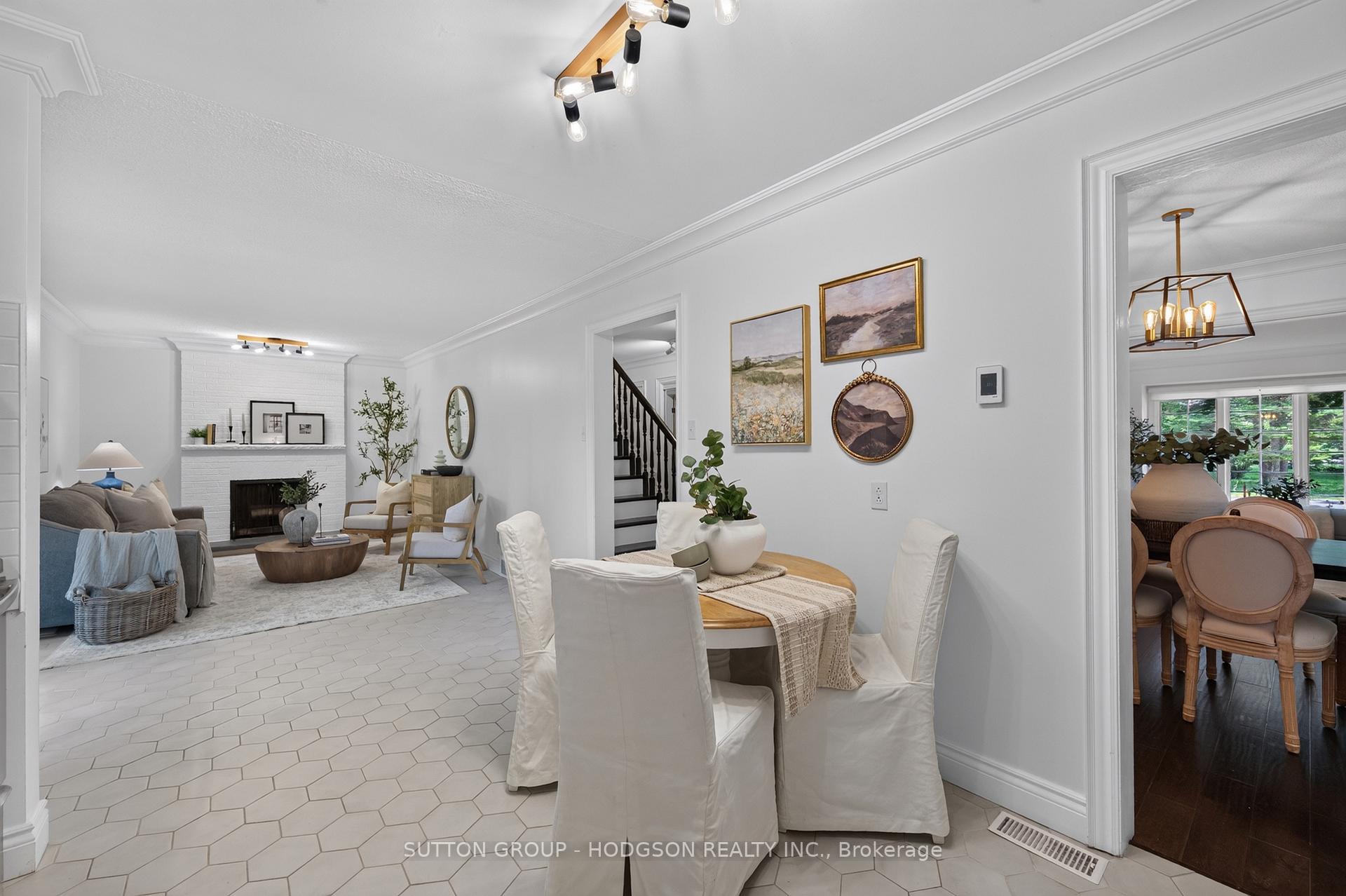 Photo 16 of 12 Spencer Crescent, London, North G — HOMEH