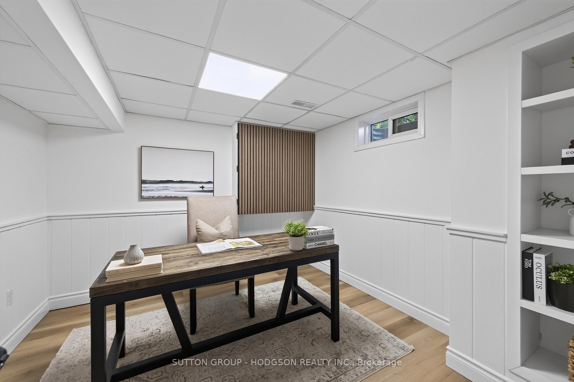 Photo 32 of 12 Spencer Crescent, London, North G — HOMEH