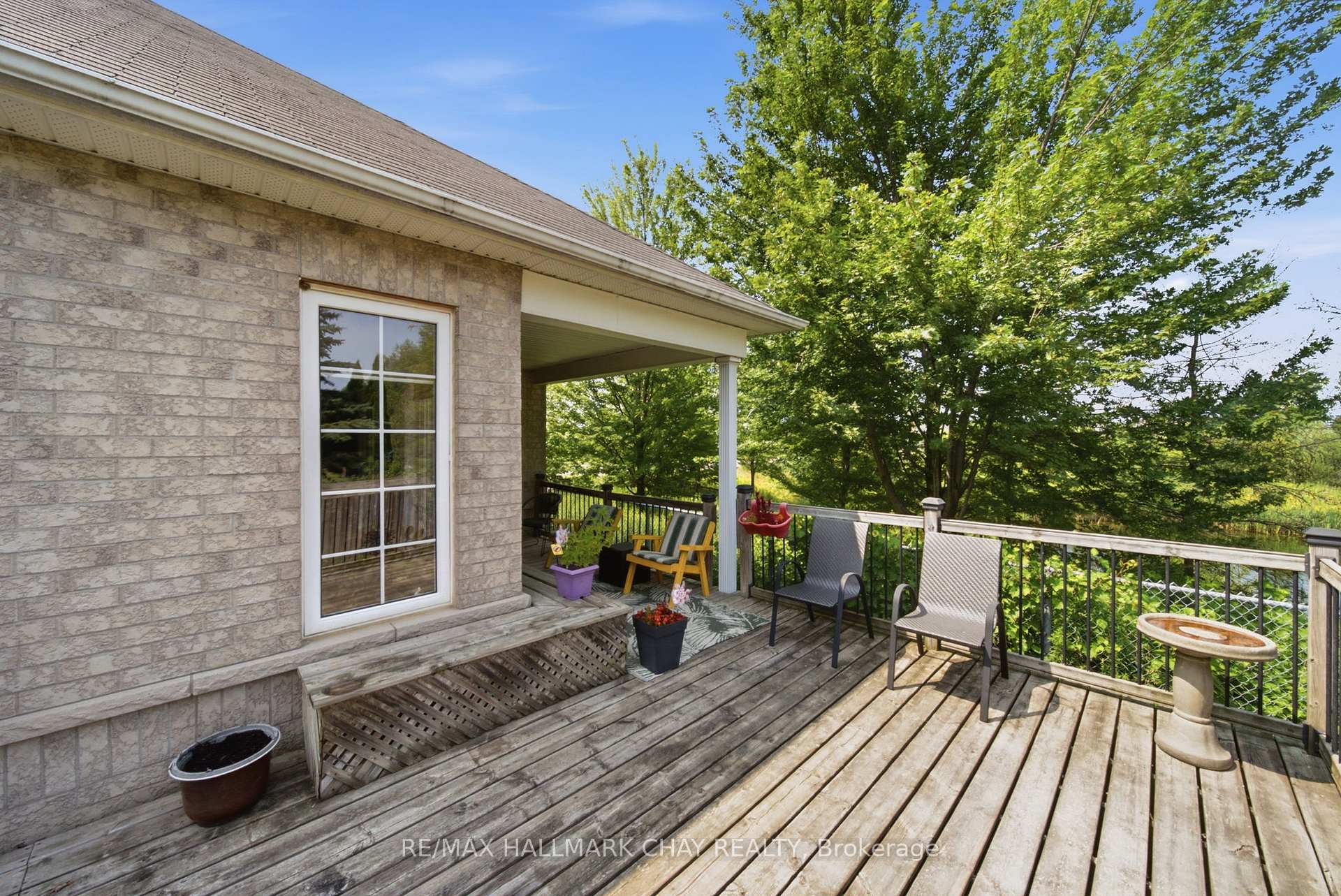 Photo 40 of 121 Prince William Way, Barrie, Innis-Shore — HOMEH