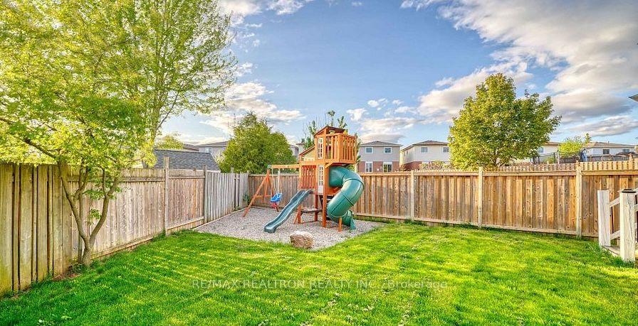 Photo 29 of Unit Main Floor, 90 Oke Road, Clarington, Courtice — HOMEH