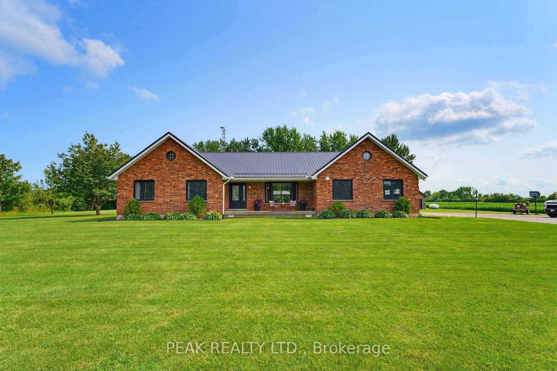 Photo 1 of 2218 Concession 12 Walpole, Haldimand — HOMEH