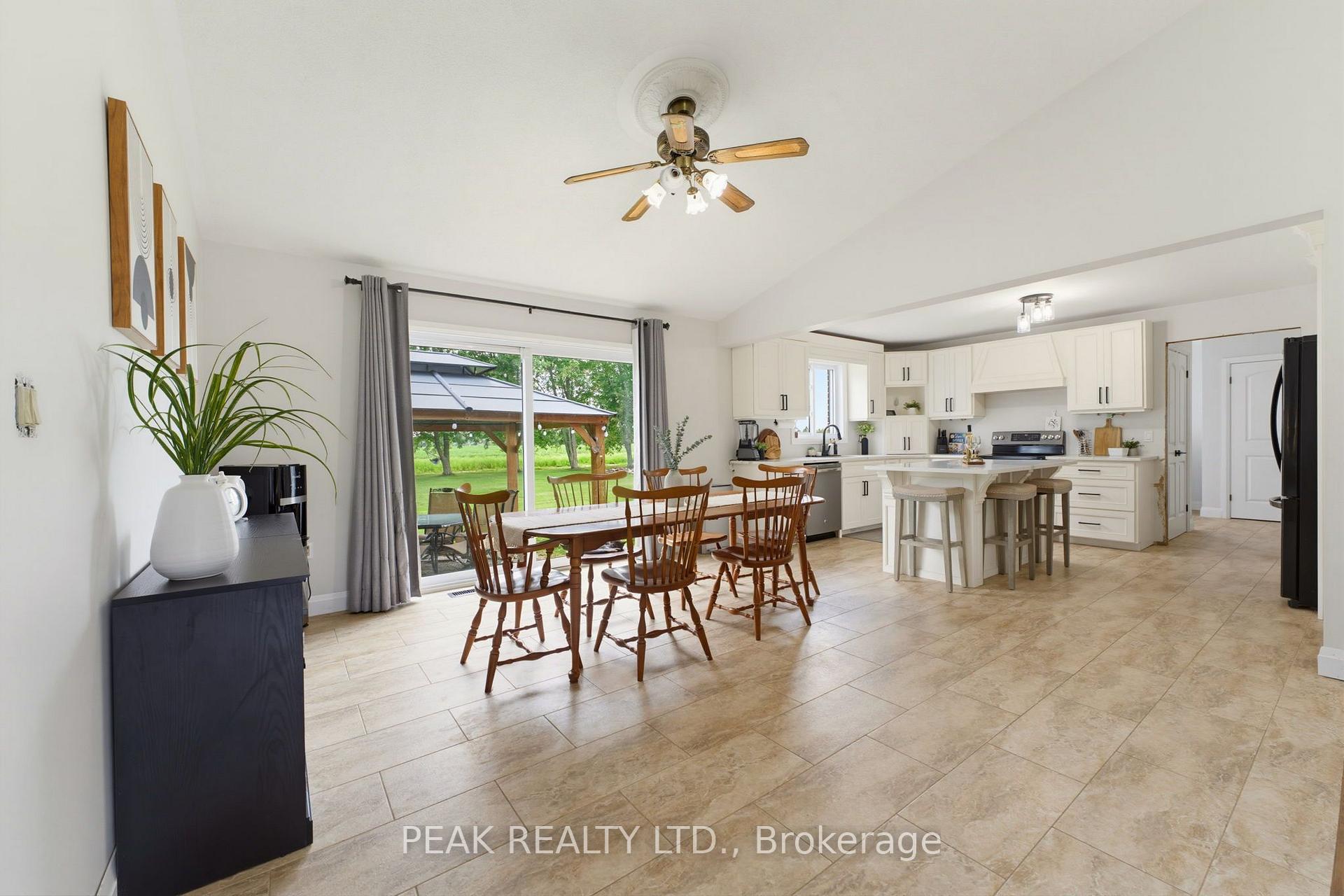 Photo 14 of 2218 Concession 12 Walpole, Haldimand — HOMEH