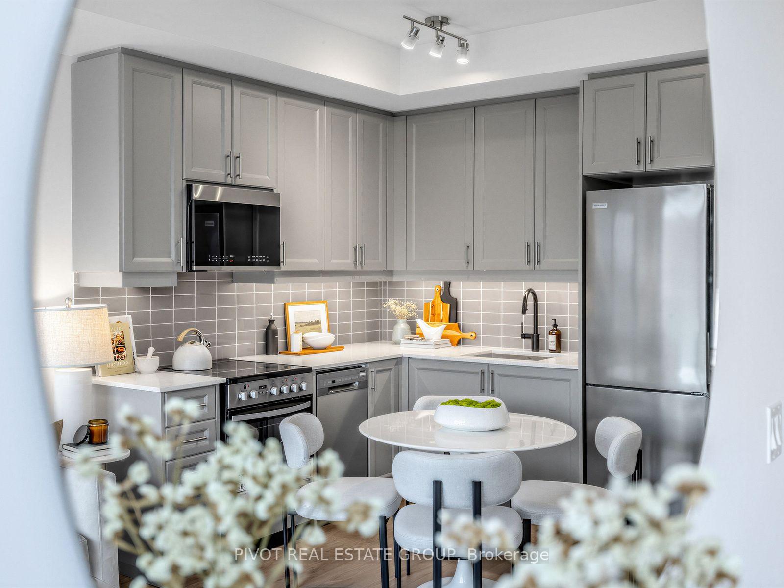 Photo 17 of Unit 802, 2333 Khalsa Gate, Oakville, Westmount — HOMEH