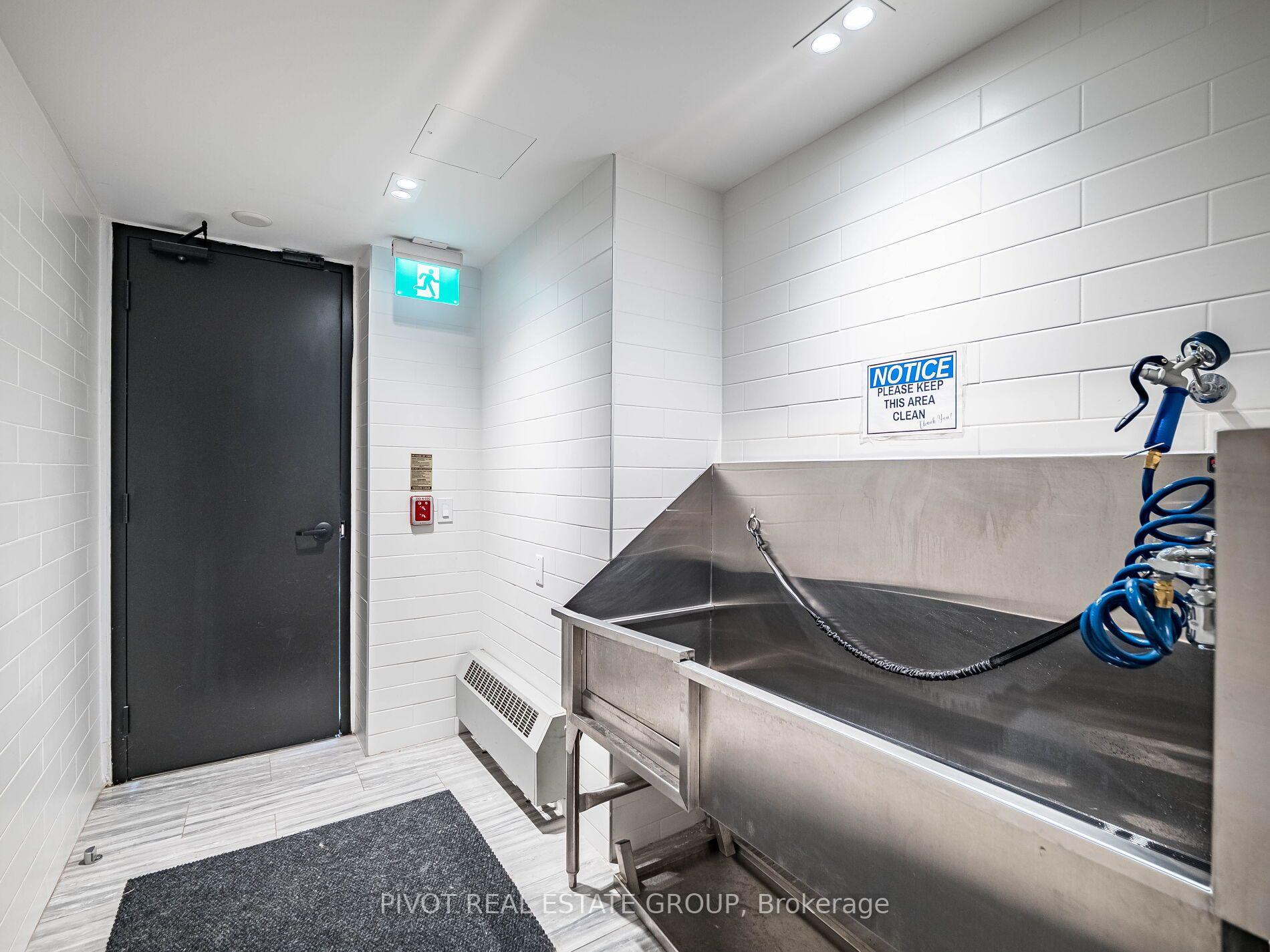 Photo 34 of Unit 802, 2333 Khalsa Gate, Oakville, Westmount — HOMEH