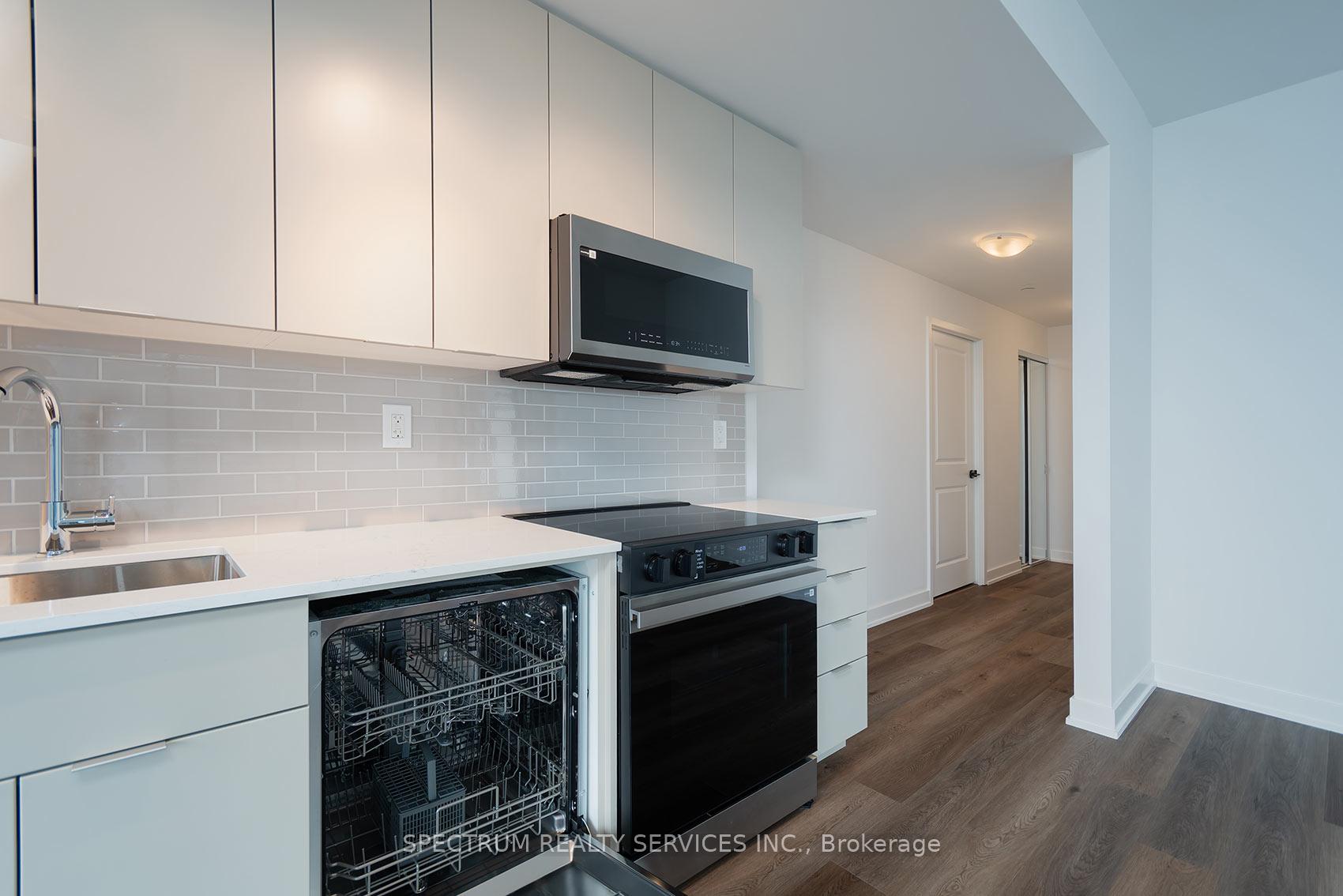 Photo 19 of Unit 2004, 2075 Lakeshore Road, Burlington, Brant — HOMEH