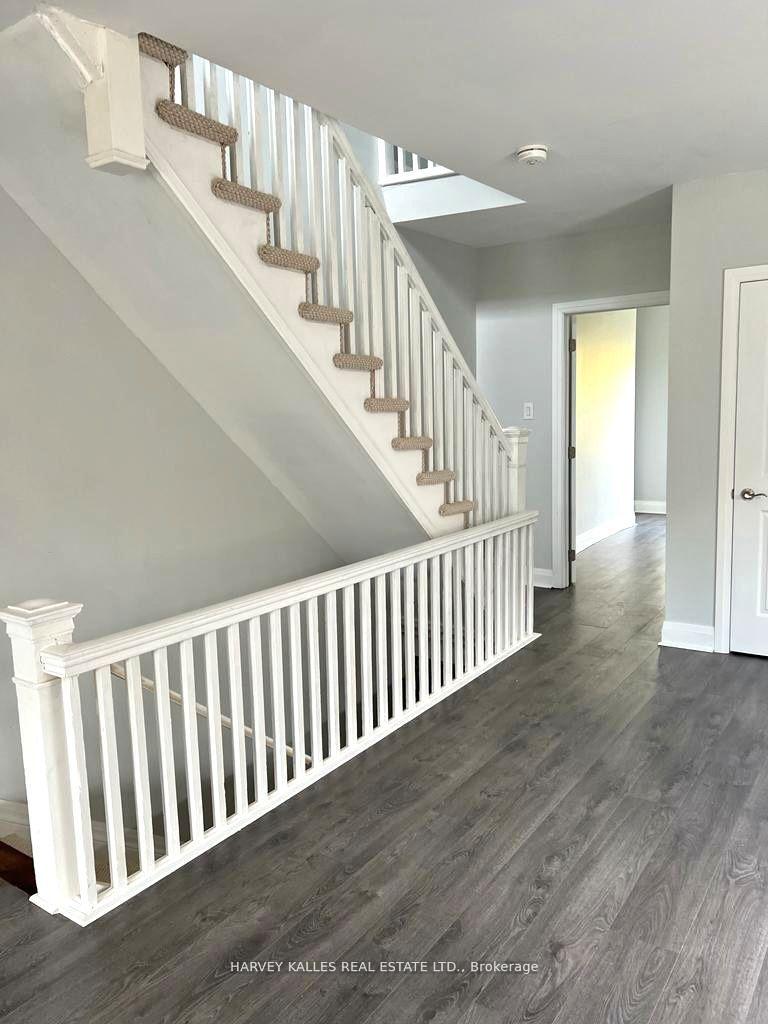 Photo 9 of Unit Upper, 202 Major Street, Toronto, University — HOMEH