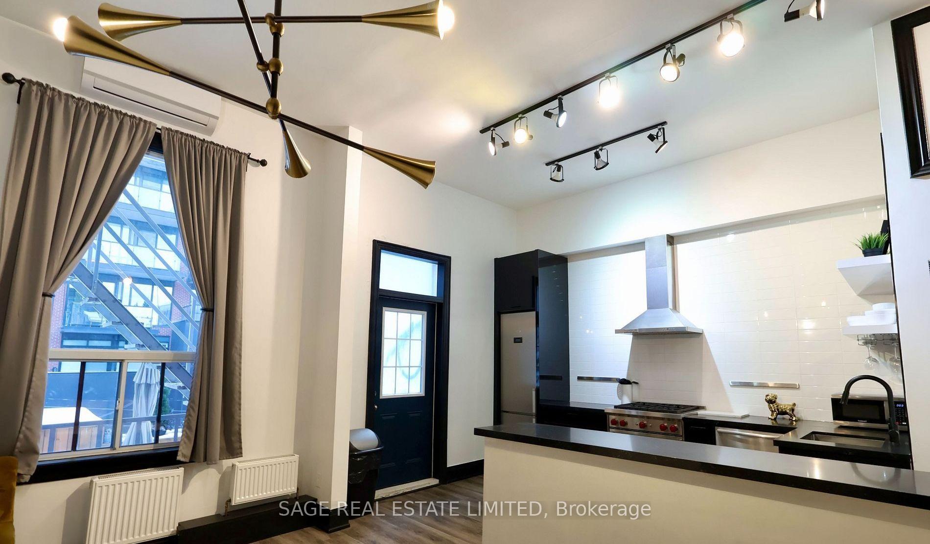 Photo 2 of Unit 2, 631 Queen Street W, Toronto, Waterfront Communities — HOMEH