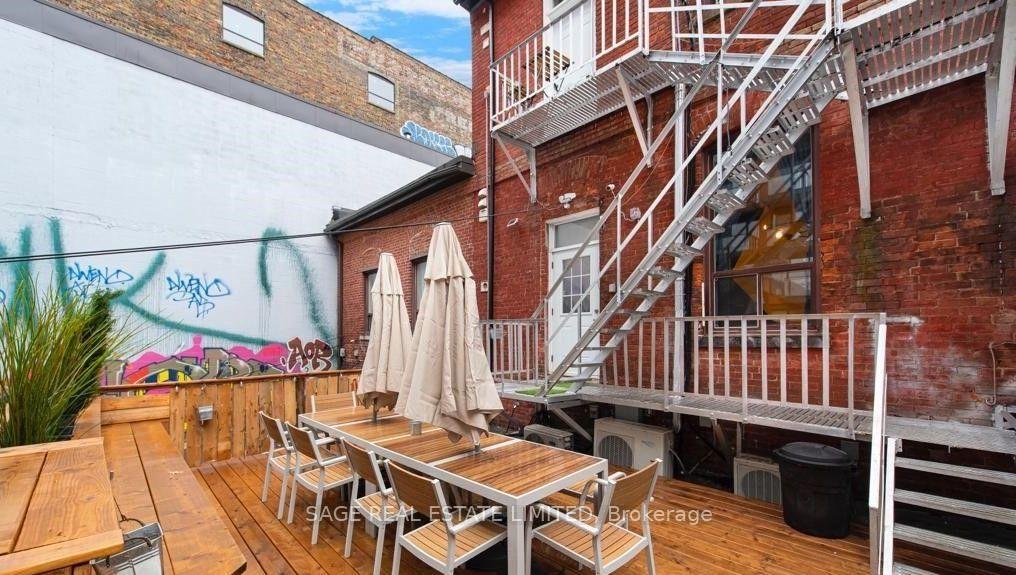 Photo 5 of Unit 2, 631 Queen Street W, Toronto, Waterfront Communities — HOMEH