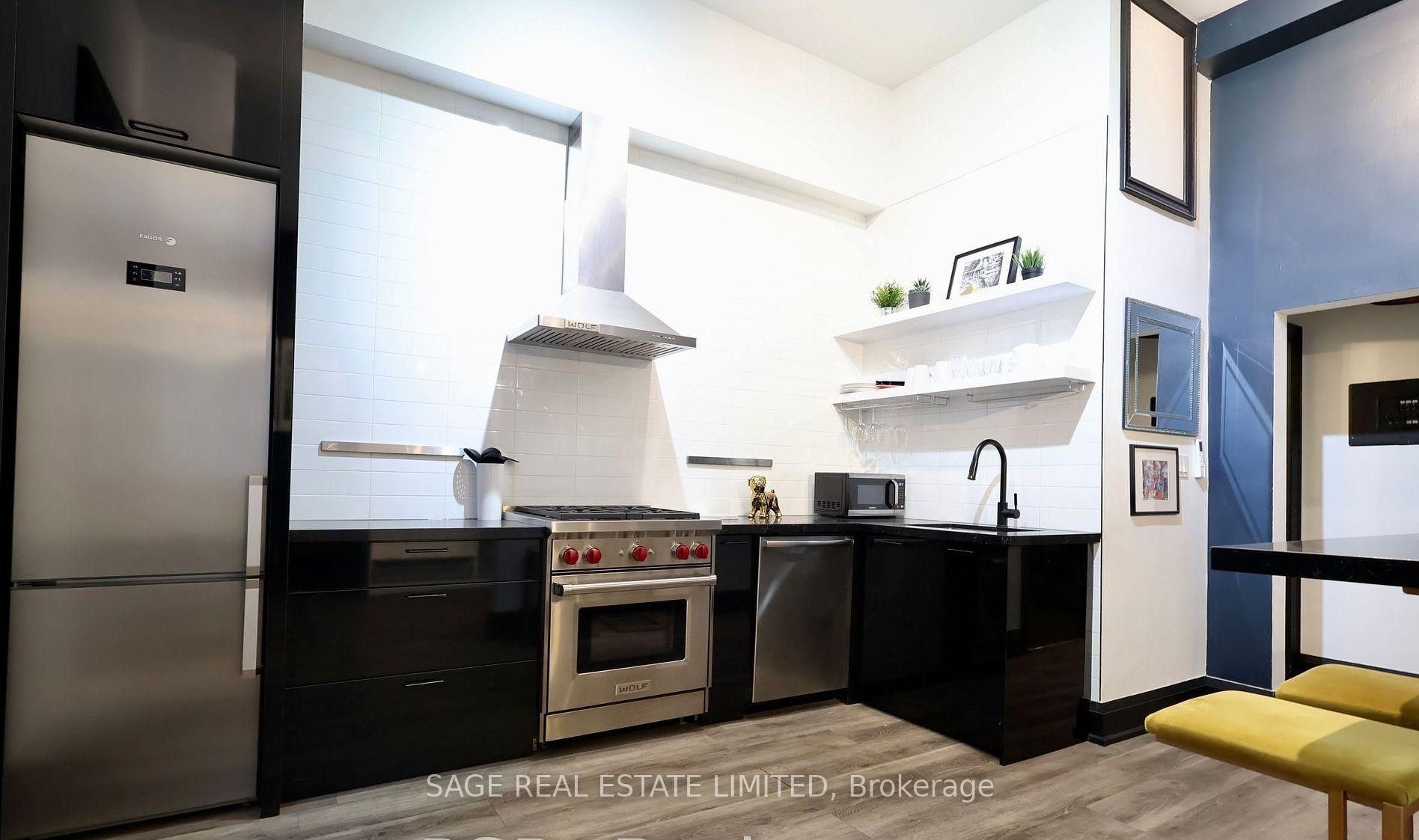 Photo 10 of Unit 2, 631 Queen Street W, Toronto, Waterfront Communities — HOMEH