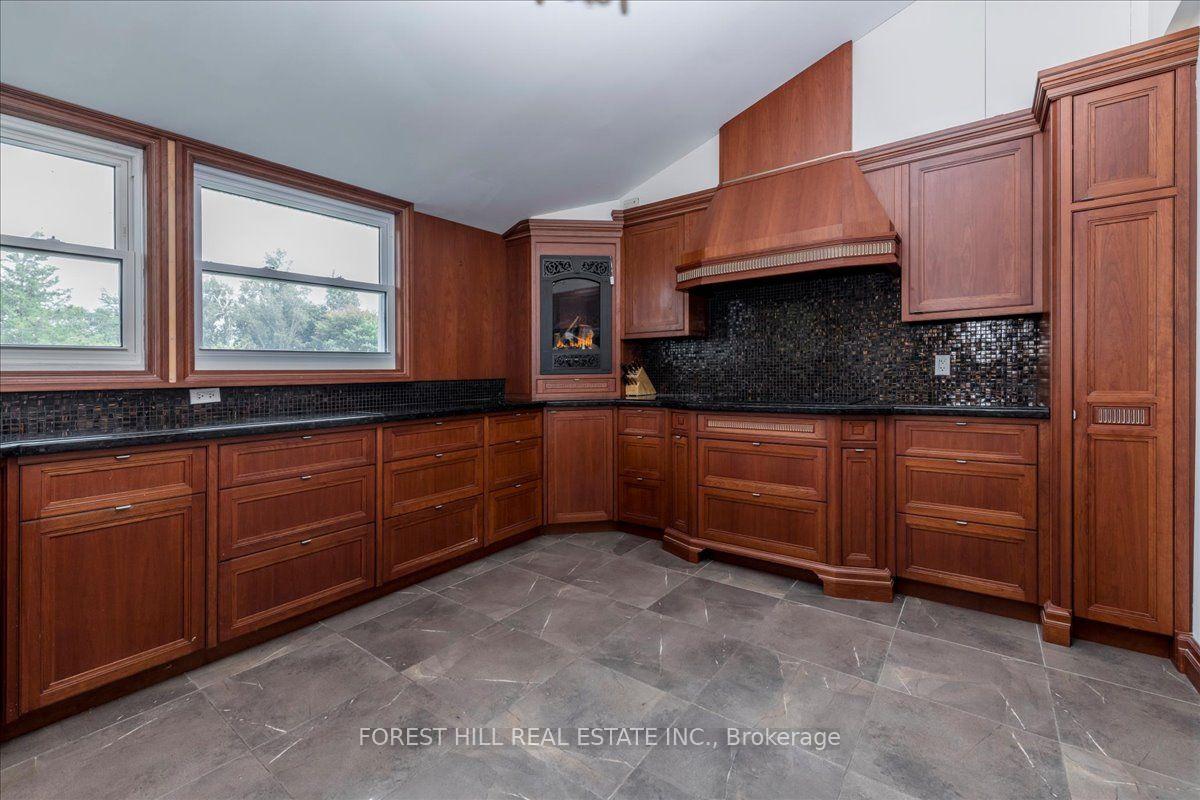 Photo 17 of 21 Pinetree Court, Ramara, Rural Ramara — HOMEH