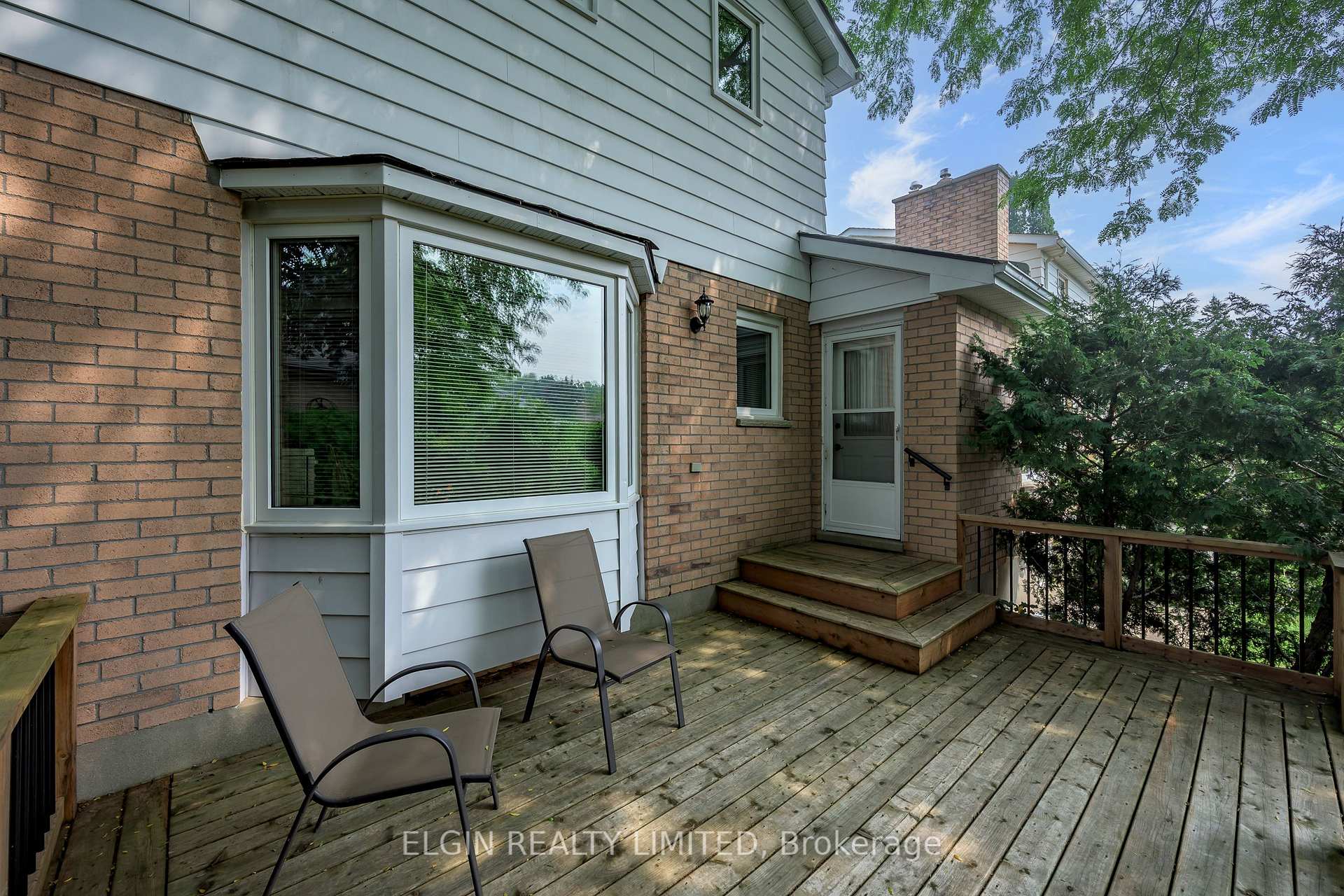 Photo 12 of 16 Massey Drive, St. Thomas — HOMEH