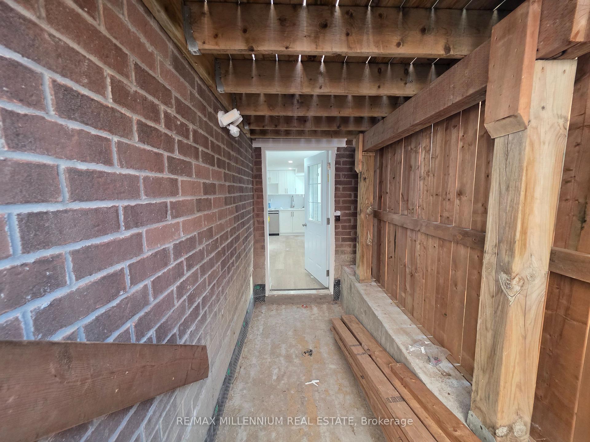 Photo 9 of Unit Lower Level, 253 East's Corners (Basement) Boulevard, Vaughan, Kleinburg — HOMEH