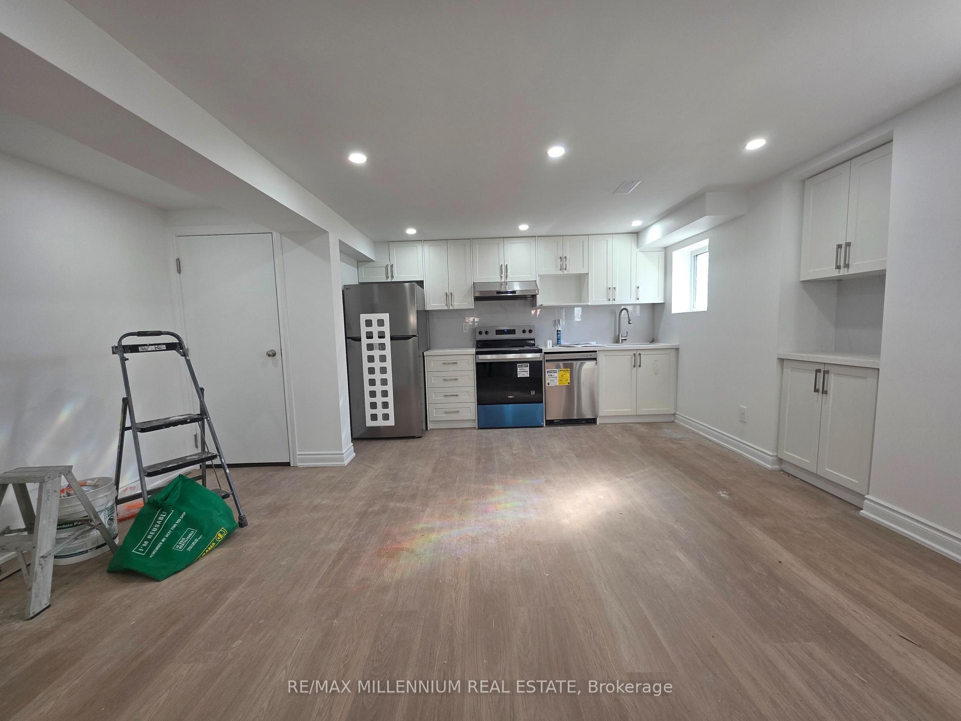 Photo 11 of Unit Lower Level, 253 East's Corners (Basement) Boulevard, Vaughan, Kleinburg — HOMEH