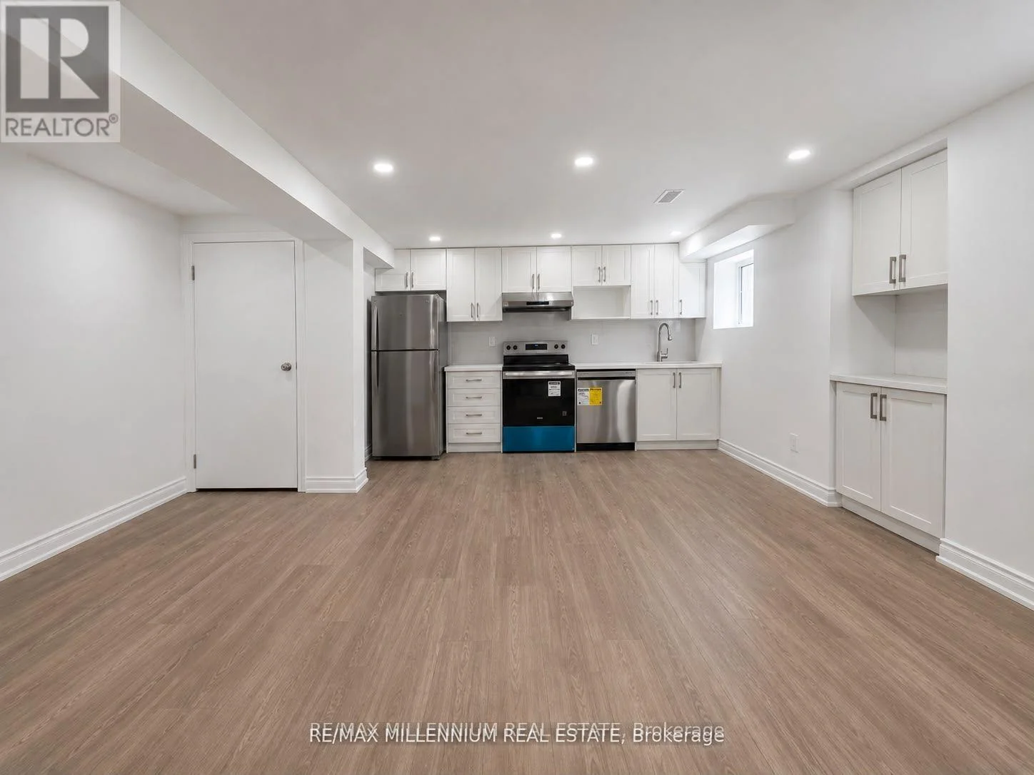Photo 8 of Unit Lower Level, 253 East's Corners (Basement) Boulevard, Vaughan, Kleinburg — HOMEH