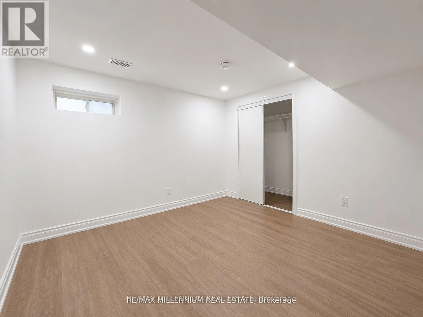 Photo 10 of Unit Lower Level, 253 East's Corners (Basement) Boulevard, Vaughan, Kleinburg — HOMEH