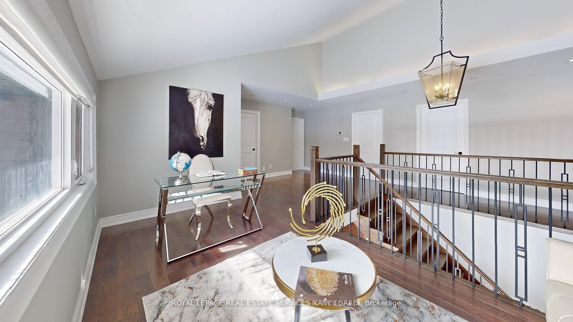 Photo 37 of 136 Denlow Boulevard, North York, Banbury-Don Mills — HOMEH