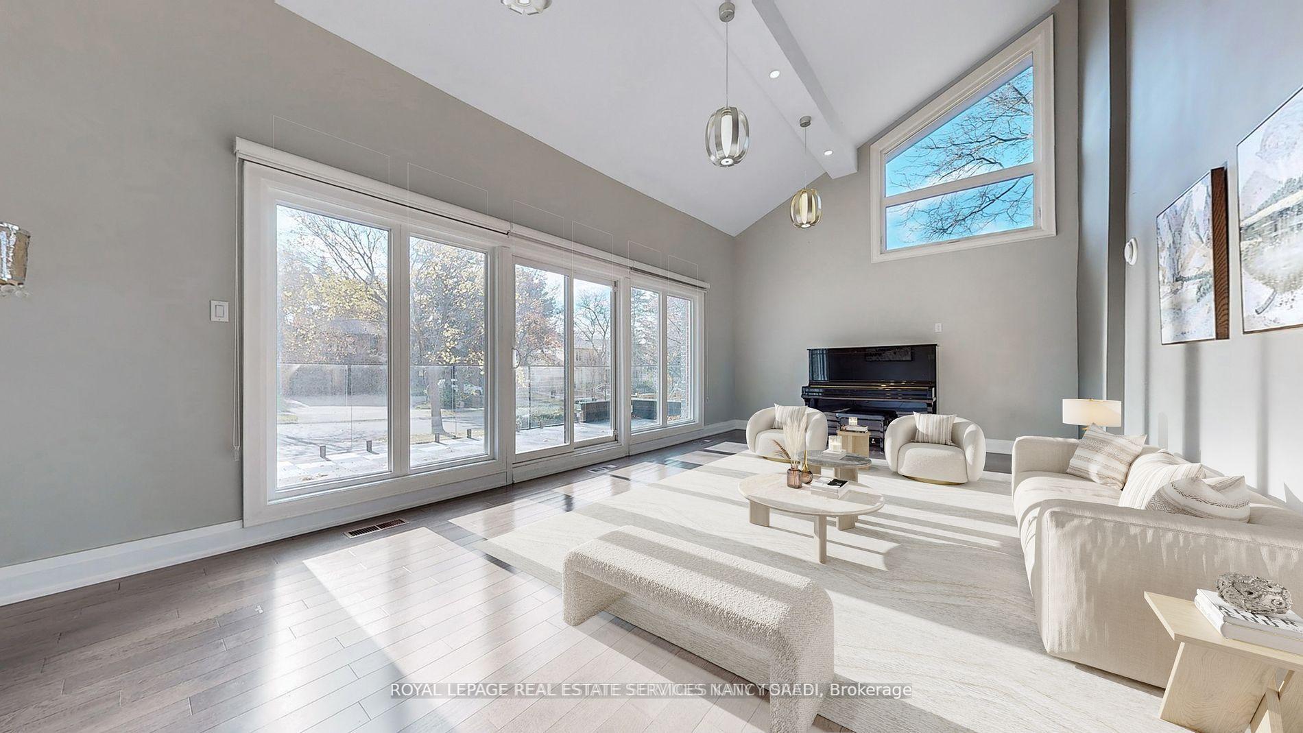 Photo 71 of 136 Denlow Boulevard, North York, Banbury-Don Mills — HOMEH