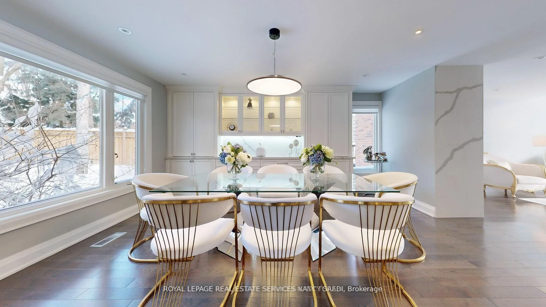 Photo 36 of 136 Denlow Boulevard, North York, Banbury-Don Mills — HOMEH