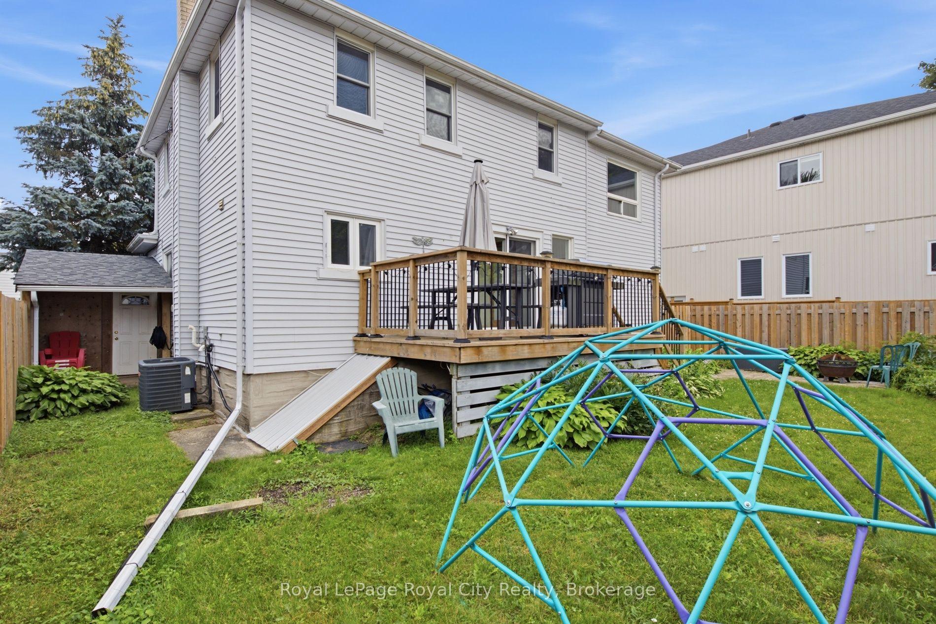 Photo 39 of 116 Emma Street, Guelph, General Hospital — HOMEH