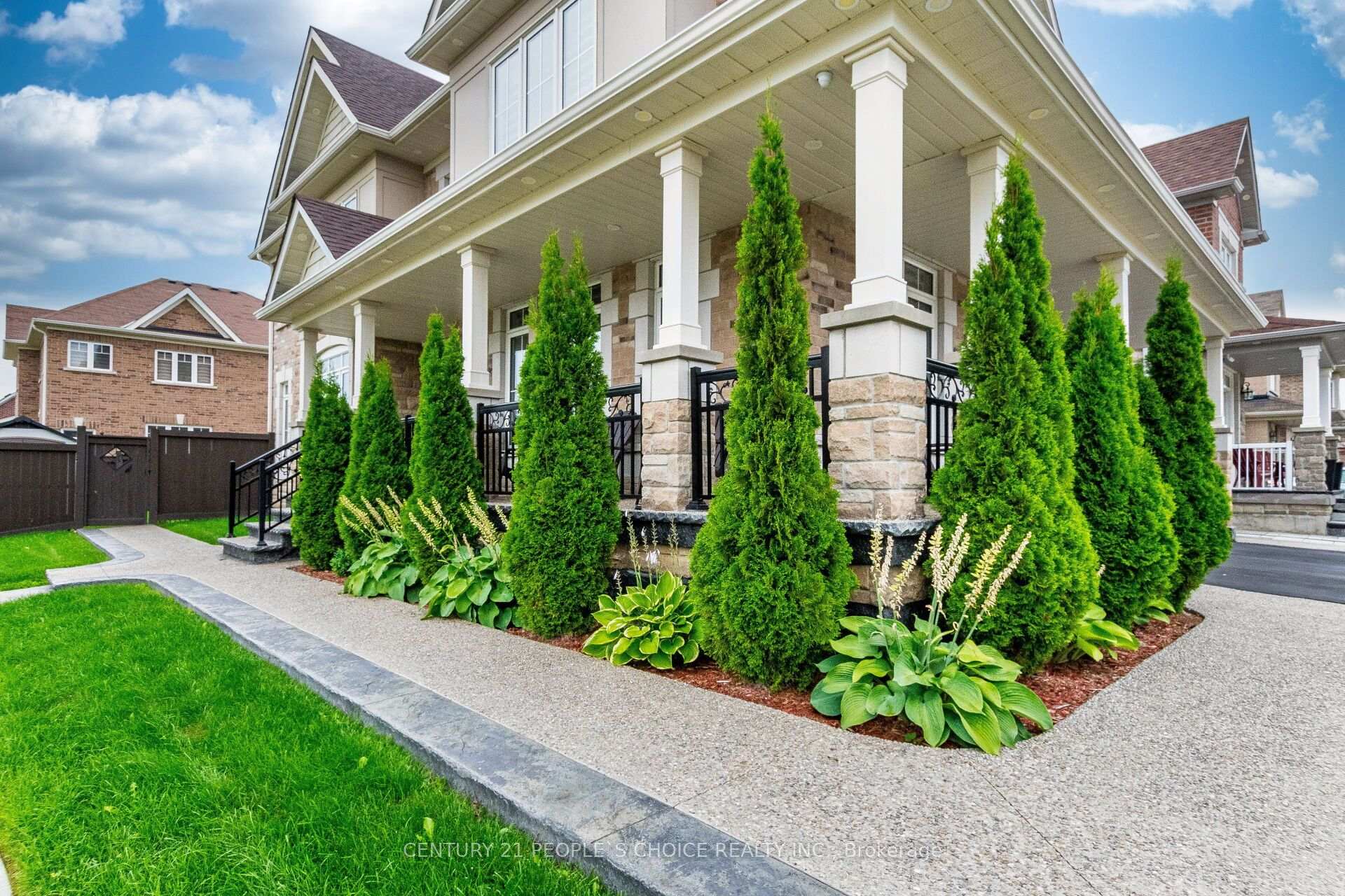Photo 5 of 1 Rookie Street, Brampton, Northwest Brampton — HOMEH