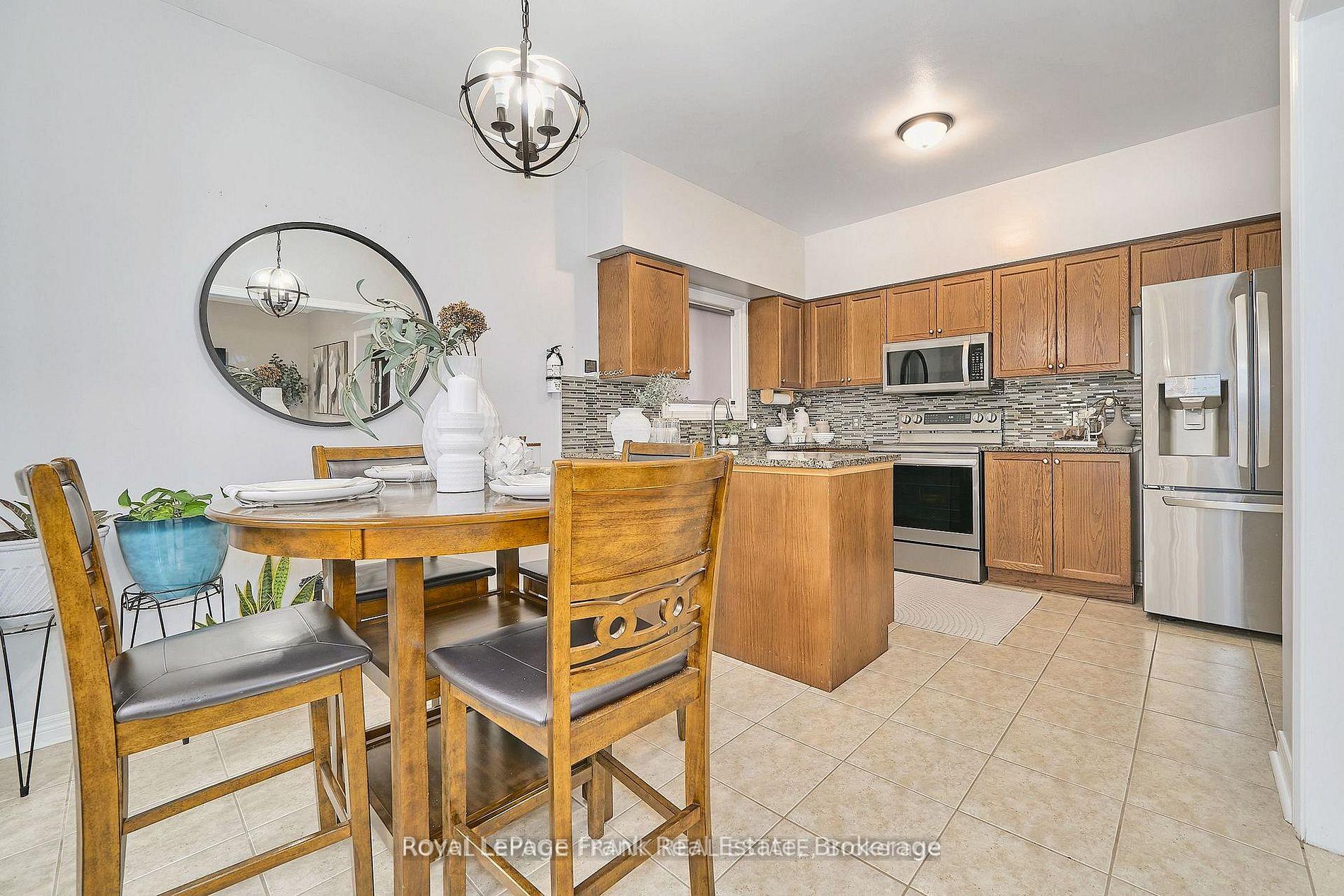 Photo 11 of 5 Partner Drive, Clarington, Courtice — HOMEH