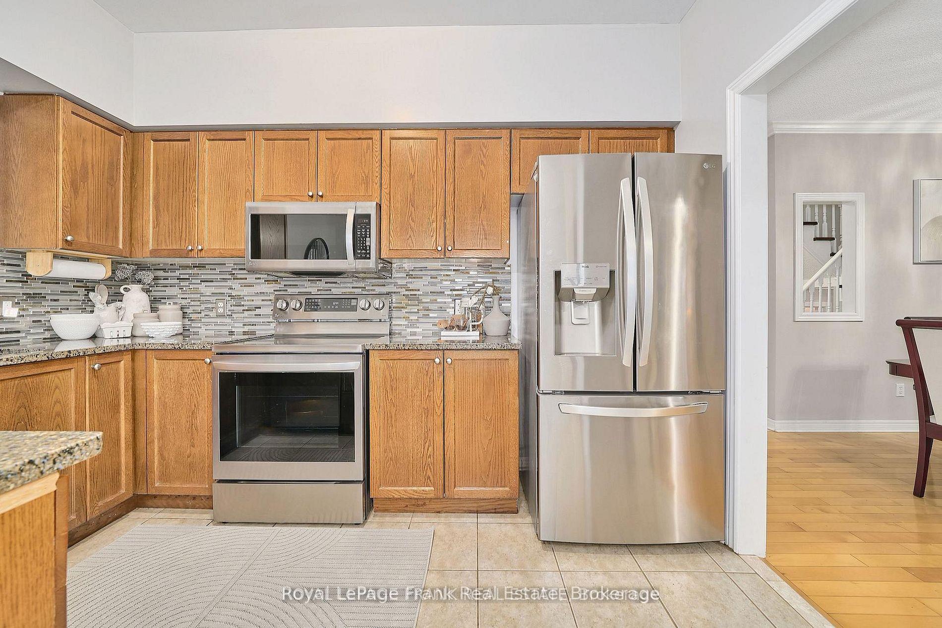 Photo 12 of 5 Partner Drive, Clarington, Courtice — HOMEH