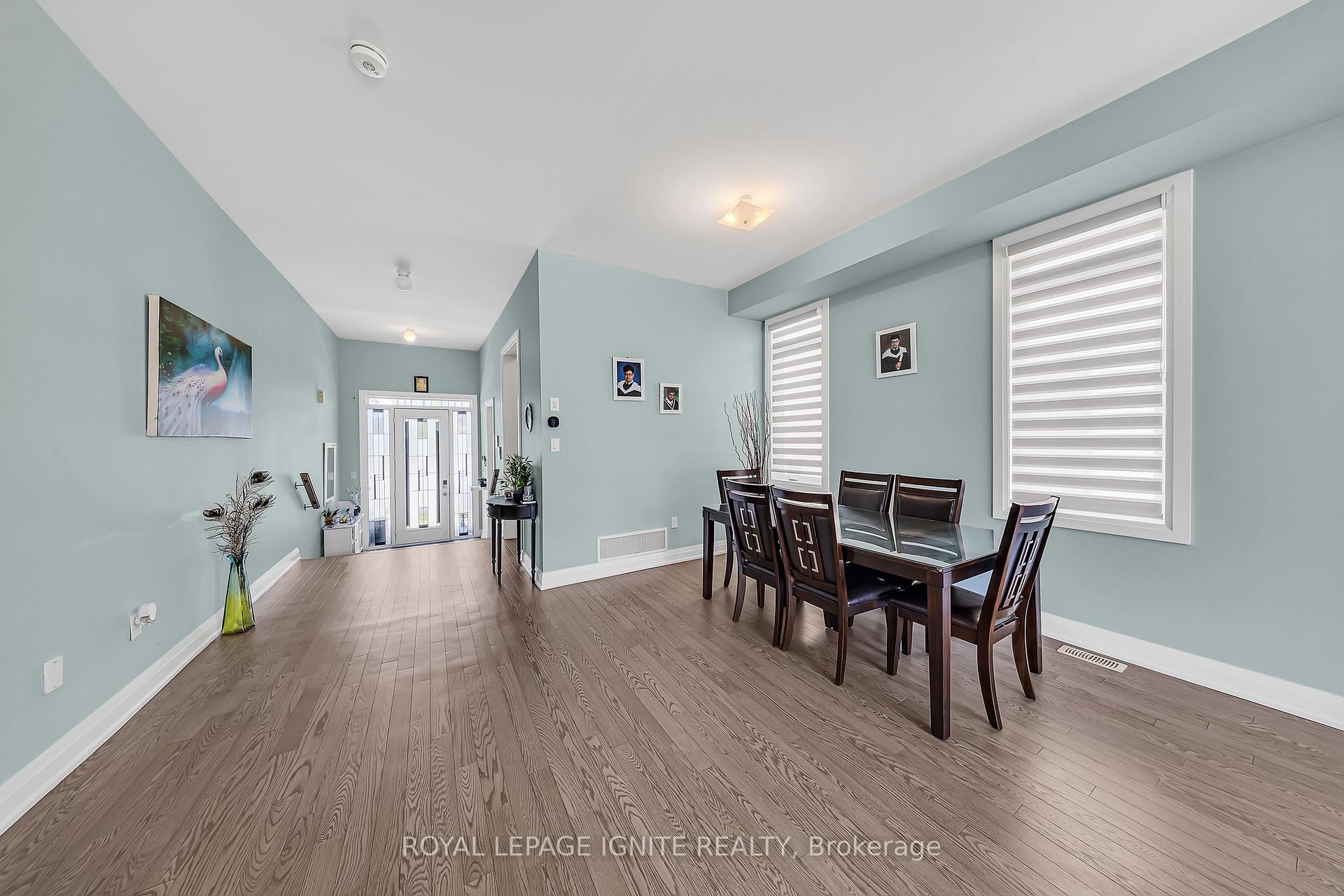 Photo 26 of 11 Larkin Lane, Clarington, Bowmanville — HOMEH