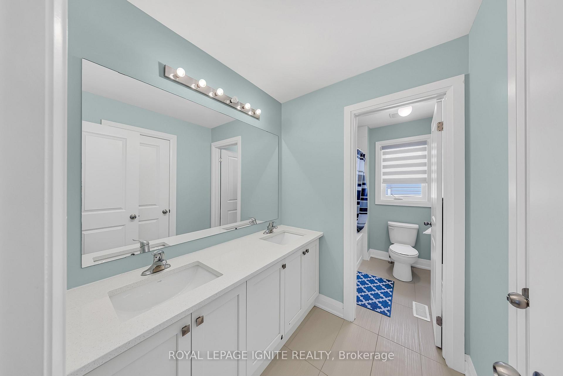 Photo 41 of 11 Larkin Lane, Clarington, Bowmanville — HOMEH