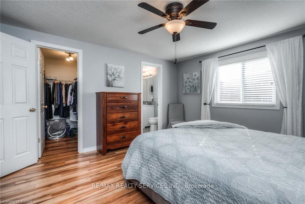 Photo 14 of 317 Briarmeadow Drive, Kitchener, Idlewood — HOMEH