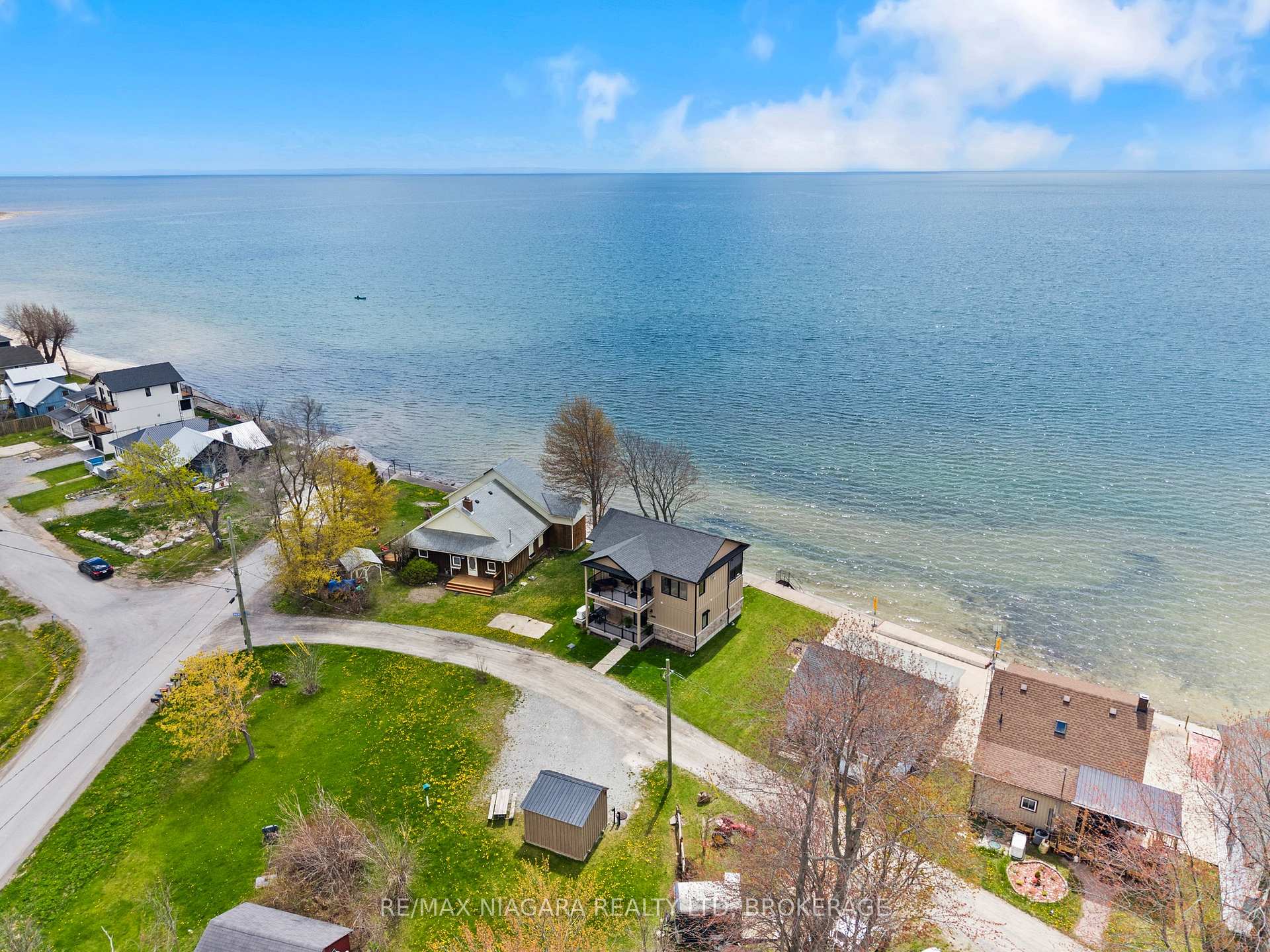 Photo 44 of 11605 Beach Road W, Wainfleet, Lakeshore — HOMEH